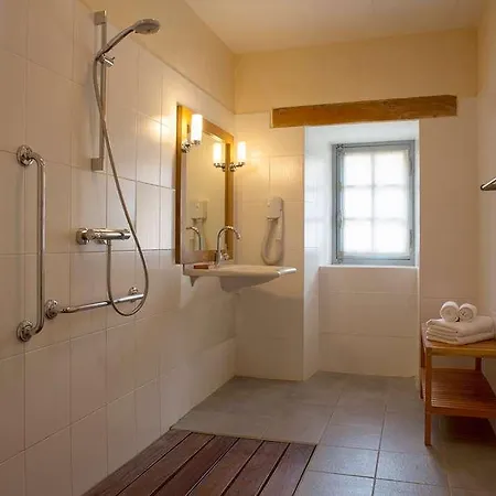 Hotel Ogdomaine Saint Roch *